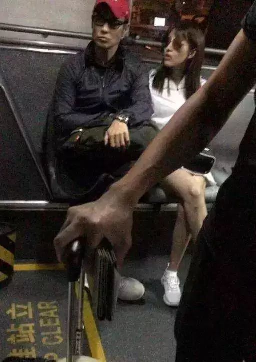 「身價上億但不給老婆一分彩禮」:好的婚姻,都必須談錢
