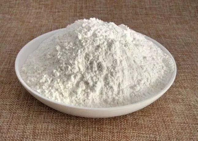 原來保存大蒜這麼簡單,放一年不乾癟不發芽,再也不用花大價買了