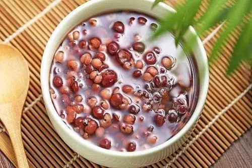 體內濕氣重的人,3種食物一定要少吃,吃的越多濕氣越重,別再傻傻不知道了