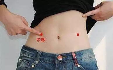 每天拍打腹部溝49次,健脾祛濕氣,減肚子,瘦大腿,全身一天比一天舒服