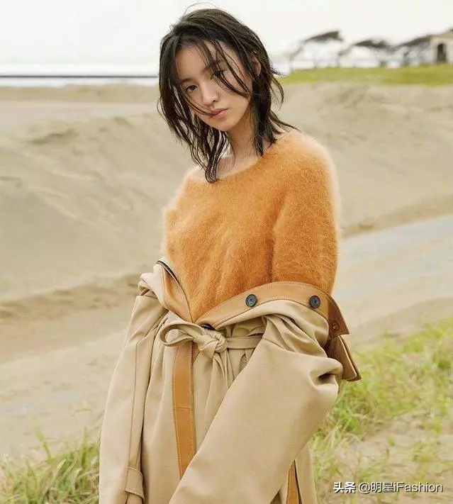 16歲木村光希登上國際T台,長相成熟身材不好,全靠爸爸光環?