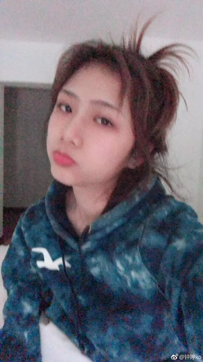 漂亮鐘婷純素顏照片來了!被網友質疑整容的她,3秒卸妝給你看!網友驚呼【比卸妝前還美哦】