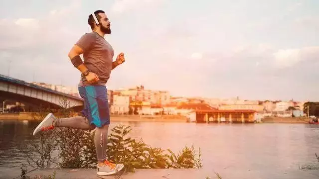 高強度間歇運動能有效減肥嗎?系統性科學研究給出了最終答案