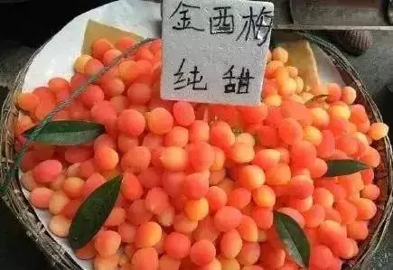 良心商販提醒:2種水果是人工合成的,含有大量添加劑,嚴重傷害身體,再饞也別吃了