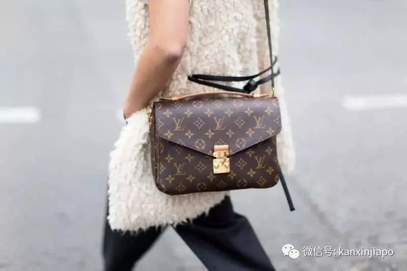 新加坡知名代購賣的LV、戴森都是假貨!顧客:新加坡客人別上當!