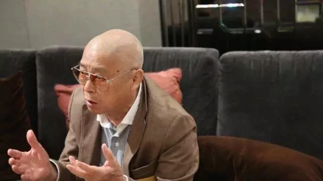 控訴得不到TVB尊重!88歲資深戲骨被投閒置散多年:難忘喪妻之痛~~~