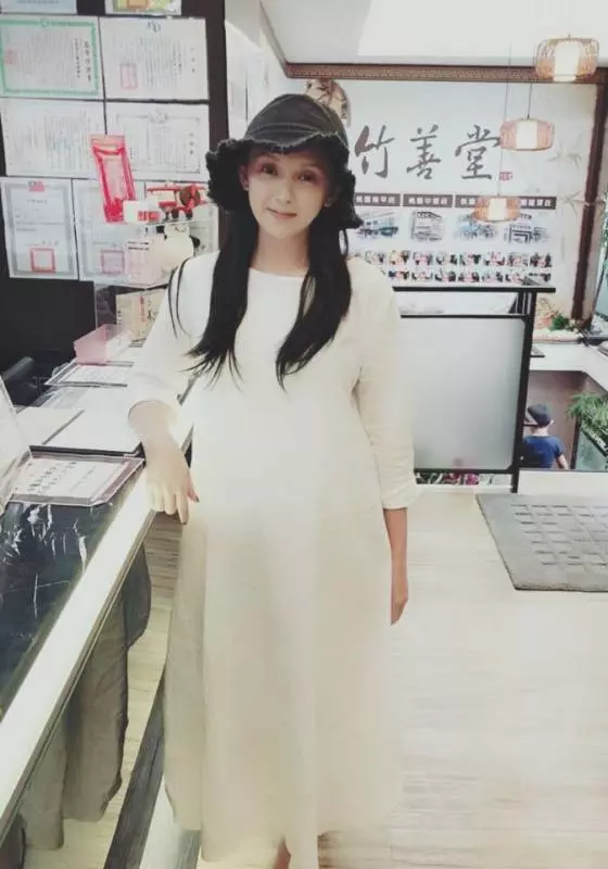 拿掉子宮後復出!《麻辣》女星熬過難關「經營副業急撈錢」 經驗不足狂碰壁「月收入僅2000元」