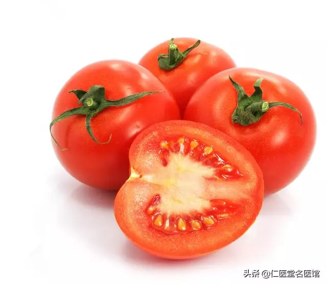 常按4個天然穴位,保護近視孩子眼睛、老花眼,視力提高到5.0