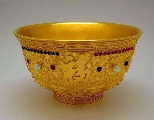 擁有「金飯碗」的3大生肖,家中有一個,家裡不再缺錢