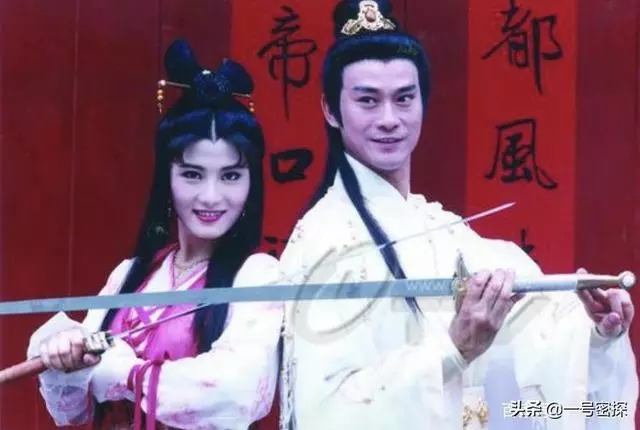 最美打女接班楊紫瓊,當紅卻癱瘓,凍齡被說整容,情路坎坷無人娶