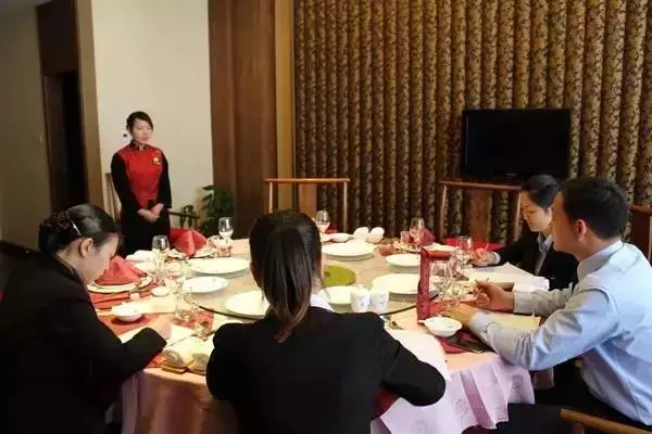 女兒婚後我給她買房,女婿知道後卻提出離婚,我笑了女兒哭了