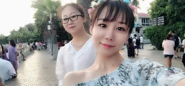 體操奧運冠軍鄧琳琳 退役後搖身變女神