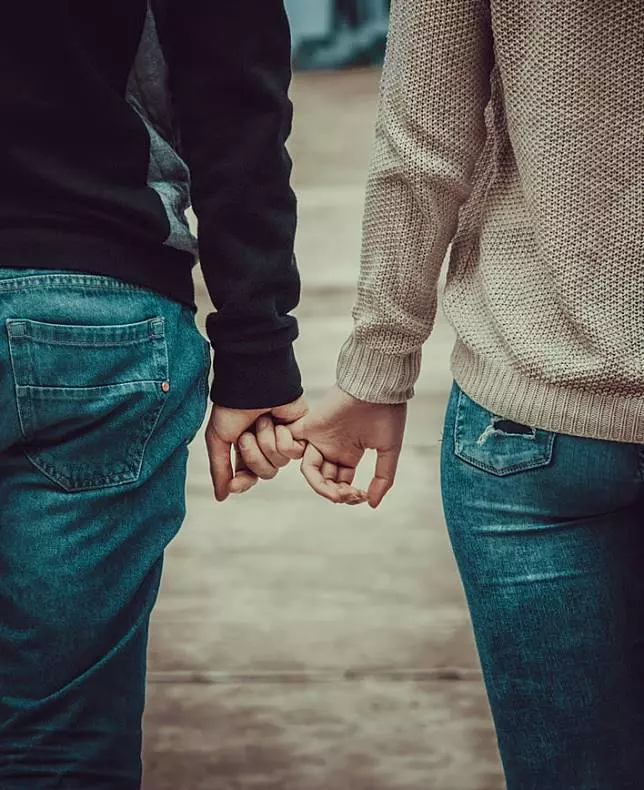 注意!婚外情網站公布渣男四大特徵 年齡差太大也中招