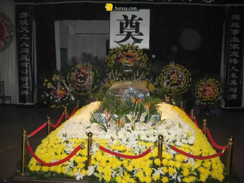 16件千萬不能在殯儀館做的事情! #4. 不能動屍體