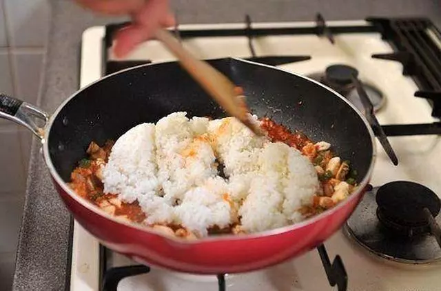 如此詳細的蛋包飯的做法,你會錯過嗎?......