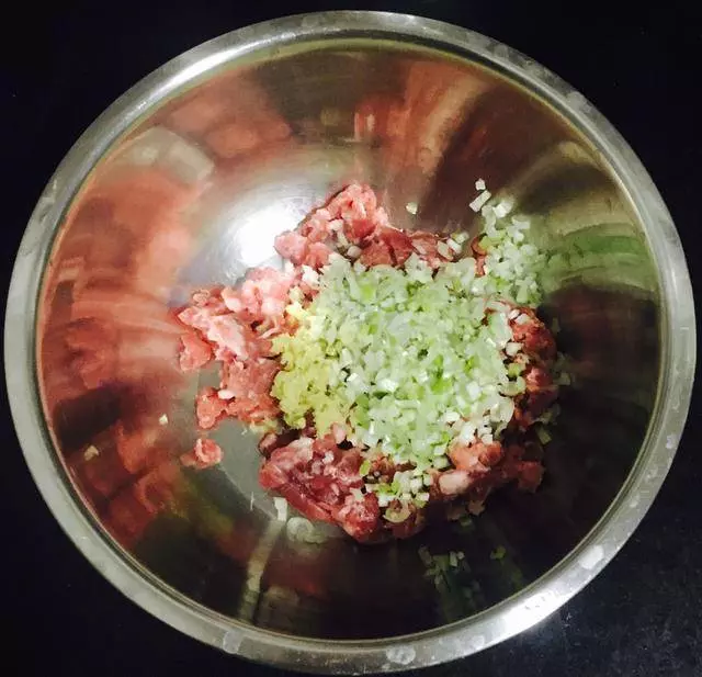 外酥里嫩的蘿蔔絲肉丸子這樣做好吃