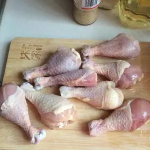 好吃家常菜【土豆燜雞腿】簡易食譜