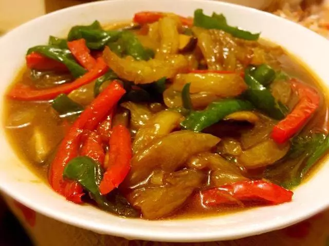 13道家常炒菜,做法簡單,簡直太好吃了,連薑片都忍放過!