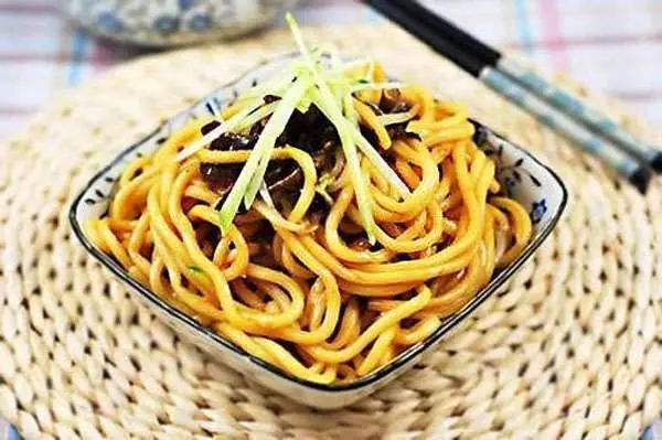十道全素食譜,做法簡易,取材容易,是準備素食家常菜的最佳參考!