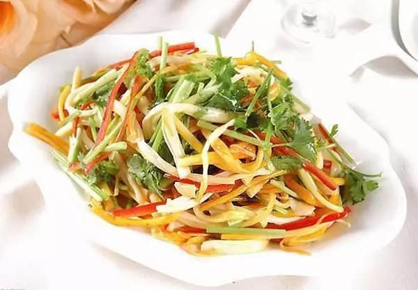 十道全素食譜,做法簡易,取材容易,是準備素食家常菜的最佳參考!