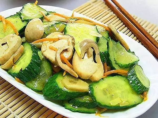 十道全素食譜,做法簡易,取材容易,是準備素食家常菜的最佳參考!