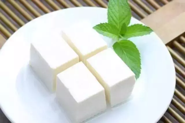 脆皮豆腐、焦溜豆腐、麻婆豆腐,豆腐的這些吃法讓人回味無窮~