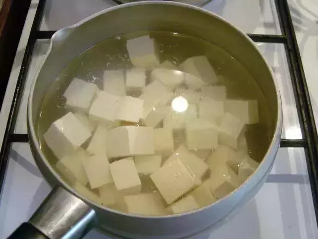 脆皮豆腐、焦溜豆腐、麻婆豆腐,豆腐的這些吃法讓人回味無窮~