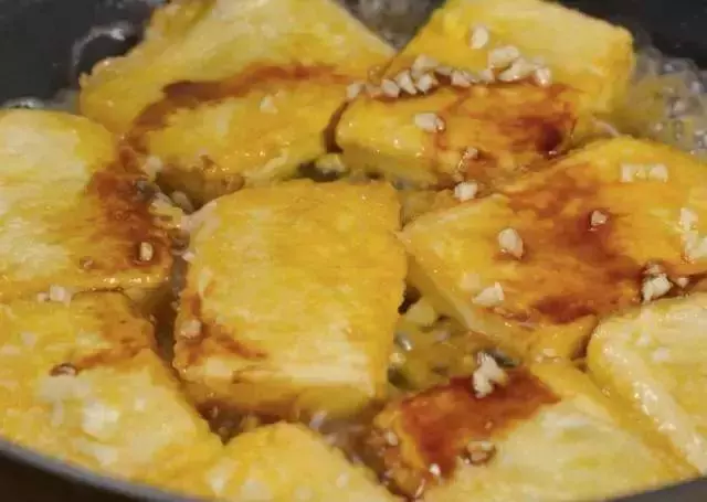 脆皮豆腐、焦溜豆腐、麻婆豆腐,豆腐的這些吃法讓人回味無窮~