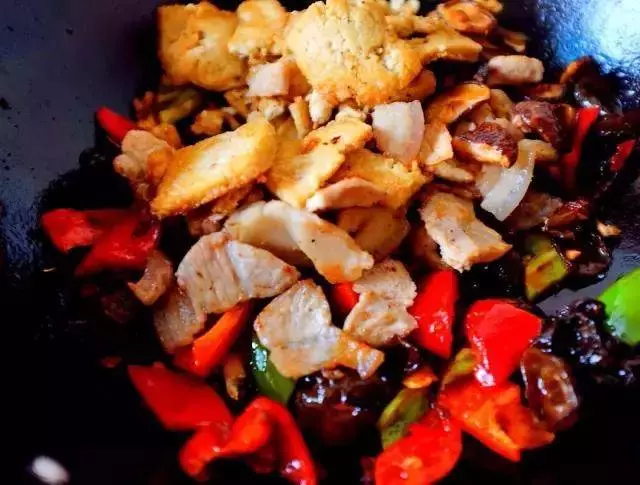 脆皮豆腐、焦溜豆腐、麻婆豆腐,豆腐的這些吃法讓人回味無窮~
