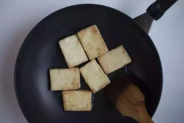 脆皮豆腐、焦溜豆腐、麻婆豆腐,豆腐的這些吃法讓人回味無窮~