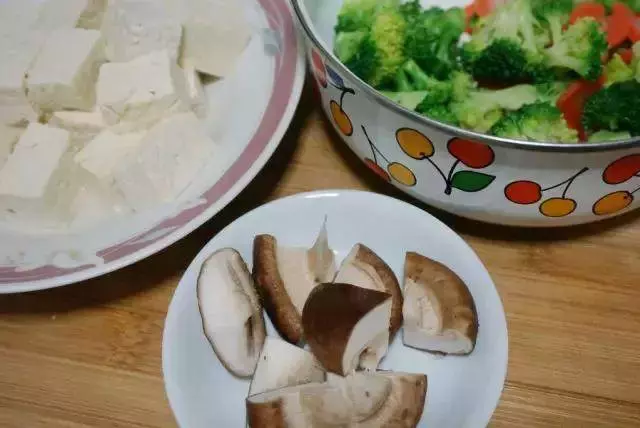 脆皮豆腐、焦溜豆腐、麻婆豆腐,豆腐的這些吃法讓人回味無窮~