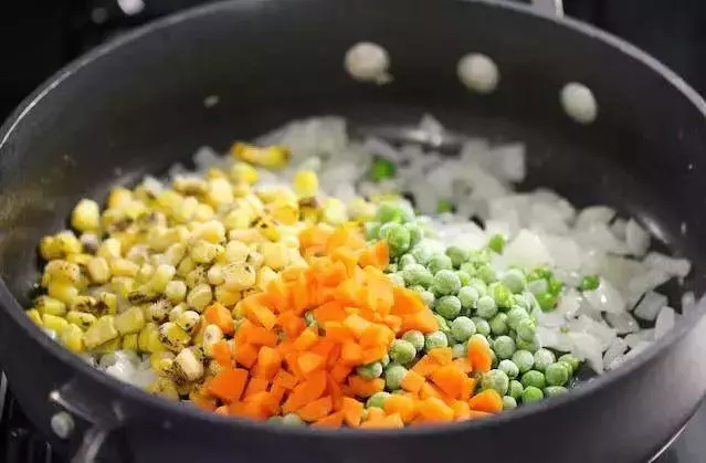 教你10種簡單的炒米飯做法,只需3分鐘,值得收藏!