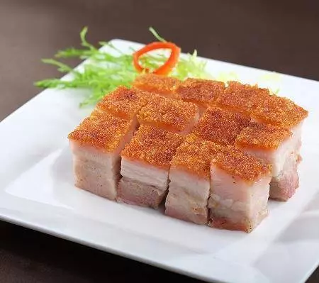 如何將脆皮烤肉做的更好吃,這個小技巧可以讓外皮再脆1倍