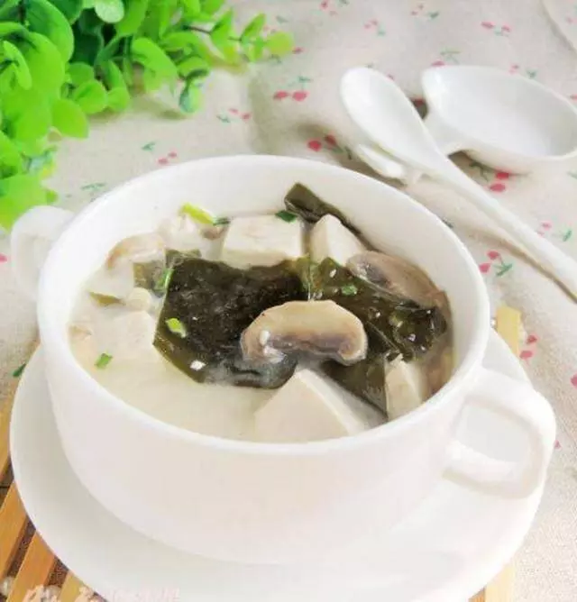 豆腐的12道家常新做法,簡單好吃,又香又嫩滑,下飯超級棒!