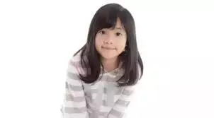 全身髒的小孩讓座給孕婦,孕婦卻嫌髒不肯坐,殊不知小孩下 一秒竟然...