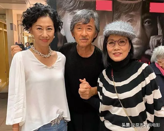 58歲葉倩文正面高清照片曝光,似乎輸給了同框的72歲汪明荃