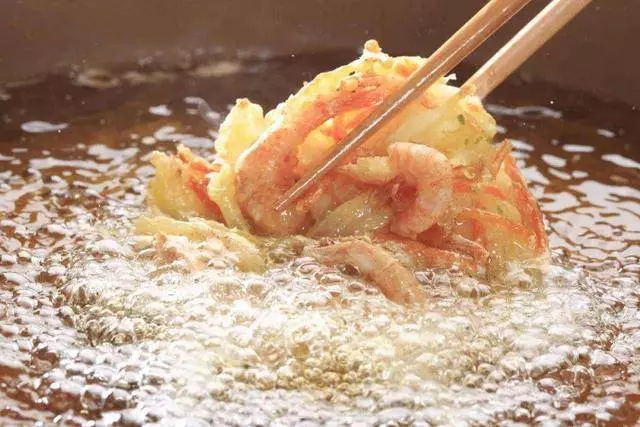 睡前吃這4種美食,竟然能燃脂一整夜,醒來瘦三公斤