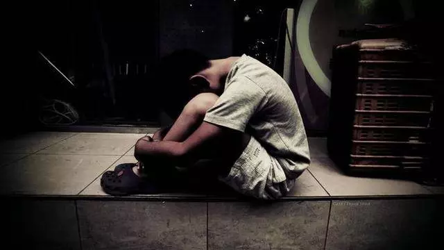 為什麼有些人寧願孤單,也不主動聯繫別人?