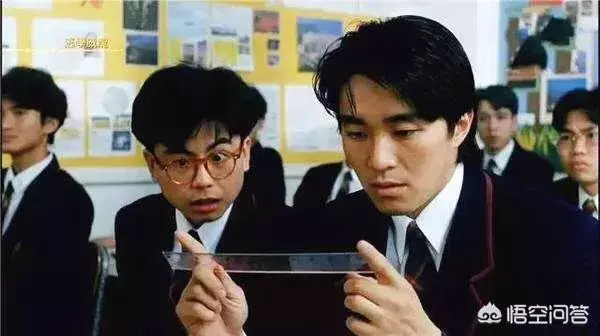 27年過去了,《逃學威龍》的十三位演員現狀如何?經典的奪命剪刀腳再也見不到了!