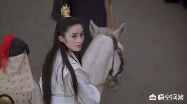 27年過去了,《逃學威龍》的十三位演員現狀如何?經典的奪命剪刀腳再也見不到了!