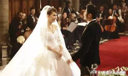 八位女明星的婚紗!劉詩詩婚紗300萬,baby婚紗100萬,她的婚紗卻只有3000元!