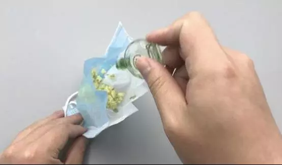 風油精滴生薑上,作用好厲害,解決男女人困擾的難題,一年省下好幾百