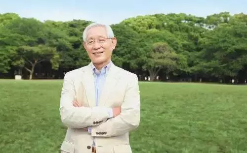 下巴看出你的晚年生活,雙下巴命最好,准