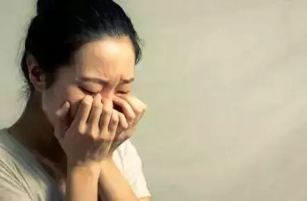 小姑子隨便用我東西還讓我滾,我回娘家不到一禮拜,她哭求我回去