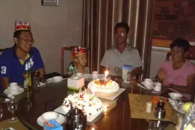 孫子生日意外去世,婆婆逼兒子離婚,隔天屍檢出來,婆婆投案自首