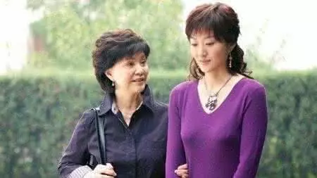 結婚母親給我五十萬的陪嫁,婆婆對我呵護備至,剛一個月就提出了讓人噁心的要求
