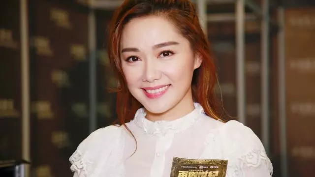 最新!TVB正式宣布由32歲落選港姐取代黃心穎主演《法證先鋒4》