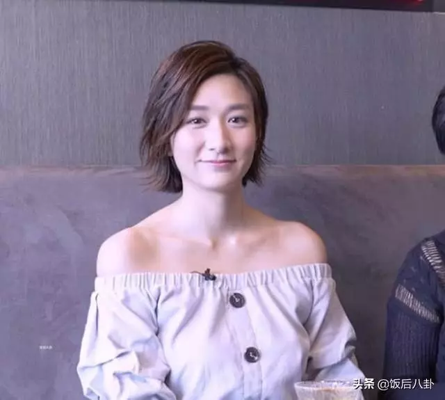 雪梨帶女兒接受專訪手部皺紋嚇人,坦言當36年單親媽媽不後悔~~~