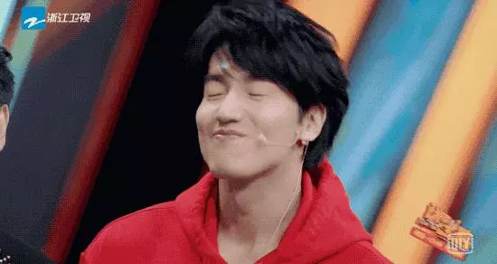年近五十,最美港姐李嘉欣因為胖上熱搜,網友直呼:「胖得漂亮!」:無論胖與瘦,都是每個階段應有的模樣