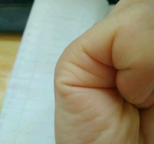 測試:伸出你的手,右手的側面有幾條線,看出你的婚姻和命運